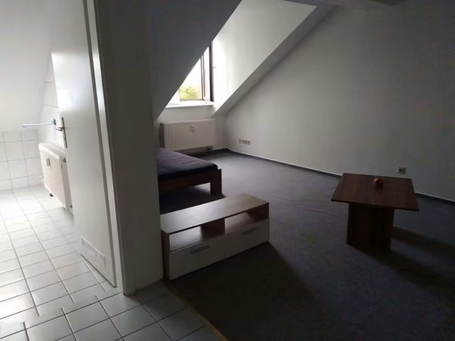 Διαμέρισμα 24 m² σε διατηρητέο κτίριο του 1870 στο Τσβίκαου