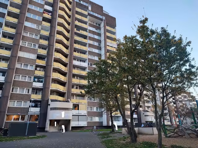 Νοικιασμένο διαμέρισμα 3 δωματίων, 64,6 m², στην Κολωνία-Meschenich